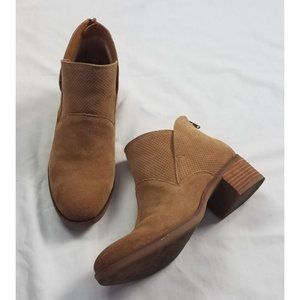 Korks Women's Sz. 8 Maldon Suede Tan Ankle Booties Stacked Heel